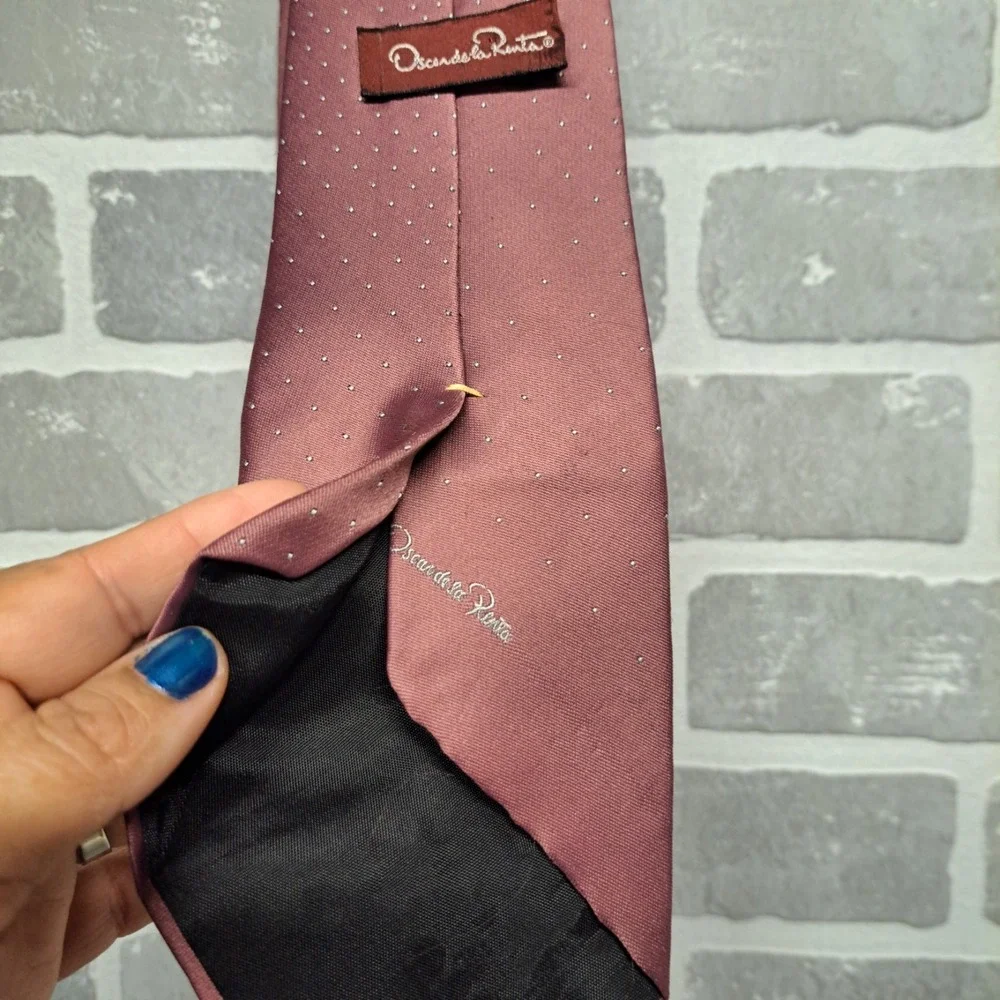 Vintage OSCAR DE LA RENTA Pink Polka Dot‎ Necktie Designer Tie 53